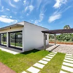 Housa - Lombos, Luxurious Countryside