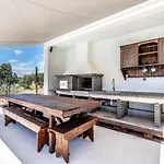 Housa - Lombos, Luxurious Countryside *