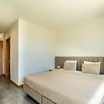 Housa - Lombos, Luxurious Countryside