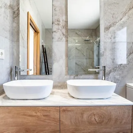 Housa - Lombos, Luxurious Countryside