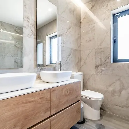 Housa - Lombos, Luxurious Countryside
