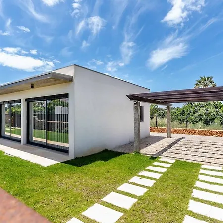 Housa - Lombos, Luxurious Countryside
