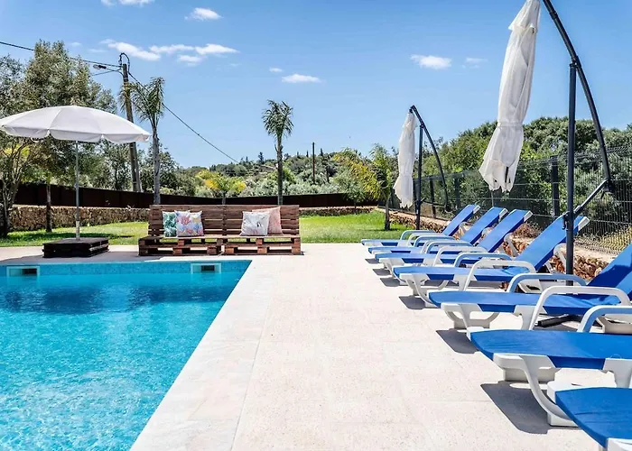 Housa - Lombos, Luxurious Countryside *