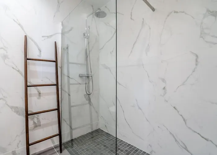 וילה Housa - Lombos, Luxurious Countryside