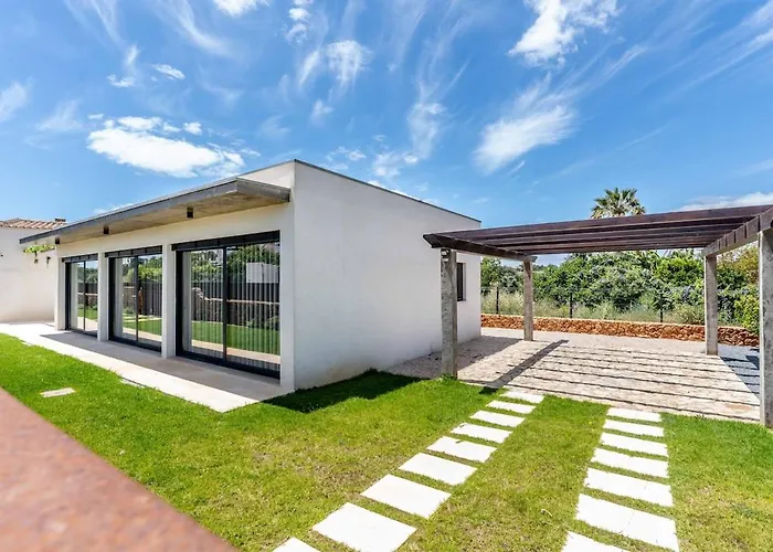 Housa - Lombos, Luxurious Countryside
